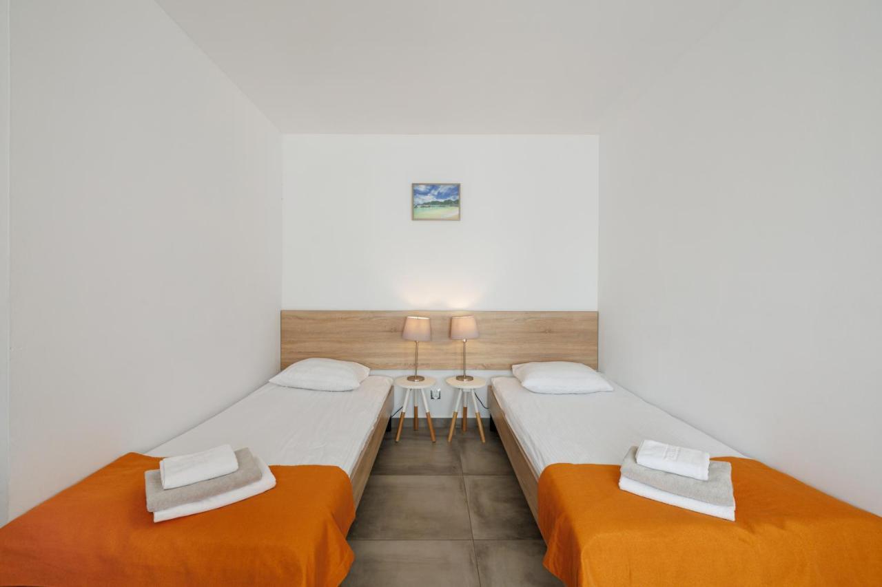 Seo2 Rewal - Apartamenty Z Osobnym Wejsciem, Grzany Basen, Darmowe Sauny, Parking, Grill, Wifi Екстериор снимка