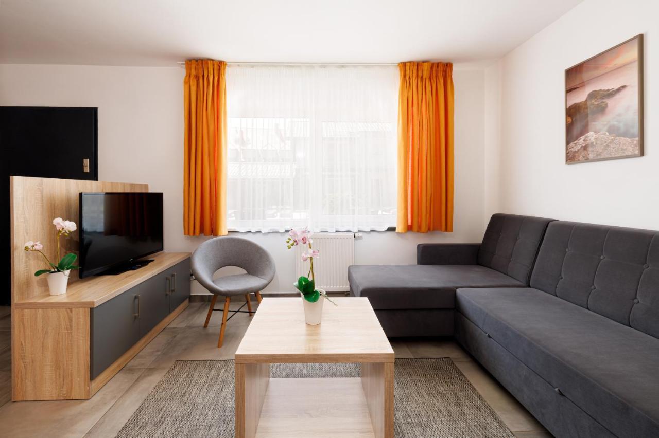 Seo2 Rewal - Apartamenty Z Osobnym Wejsciem, Grzany Basen, Darmowe Sauny, Parking, Grill, Wifi Екстериор снимка