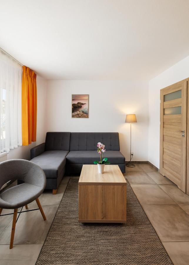 Seo2 Rewal - Apartamenty Z Osobnym Wejsciem, Grzany Basen, Darmowe Sauny, Parking, Grill, Wifi Екстериор снимка