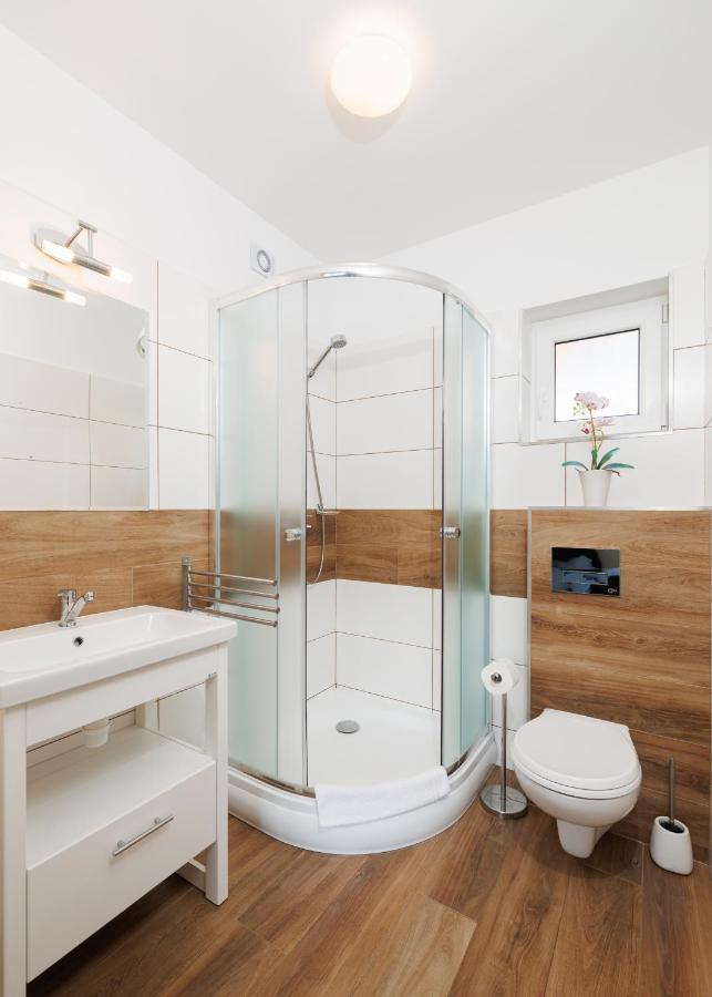 Seo2 Rewal - Apartamenty Z Osobnym Wejsciem, Grzany Basen, Darmowe Sauny, Parking, Grill, Wifi Екстериор снимка